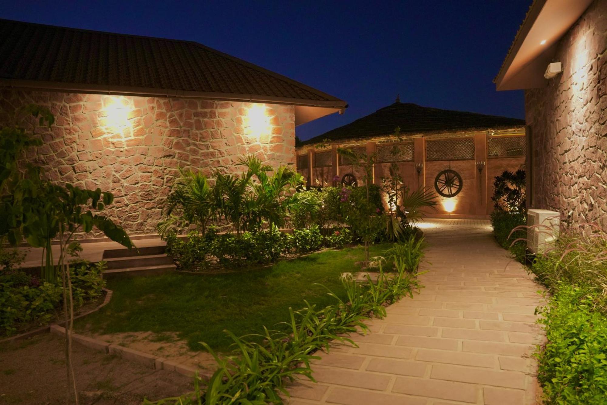 Surpura Bagh - A Luxury Boutique Resort - Pure Vegetarian Τζοντχπούρ Εξωτερικό φωτογραφία